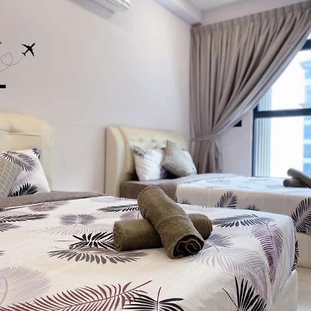 Atlantis Premium 4-10Pax/5 Min To Jonker&Town Pool Apartment Malacca ภายนอก รูปภาพ